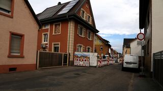 Die Ausgasse ist an der Baustelle gesperrt.