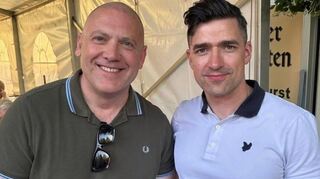 In Schnellroda auf der „Sommerakademie“: Der Ludwigshafener OB-Kandidat Joachim Paul mit Martin Sellner, der zur Identitären Bewegung in Österreich gehört.