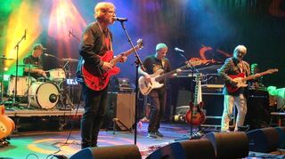 Zwei Gleichgesinnte: Adax Dörsam (rechts) spielt auch gern in der Band von Alex Auer (links), auch 2025 wieder beim Finkenbach Festival.
