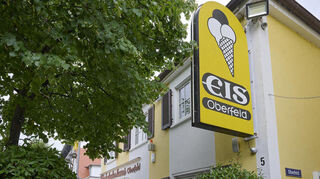 Das Eiscafé und Schokoladenhaus der Oberfelds im Herzen Lampertheims.
