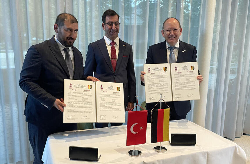 Arrests in Istanbul: Mannheim's Mayor Specht writes a letter to Inan ...