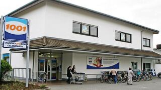 Die Aldi-Testfiliale "1001 – TausendundeineGelegenheit" wurde 2005 in Mannheim eröffnet und schloss zwei Jahre später wieder.