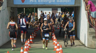 Das Waldstadion ist beim V-Card-Triathlon am Wochenende in Viernheim wieder eine zentrale Veranstaltungsstätte.