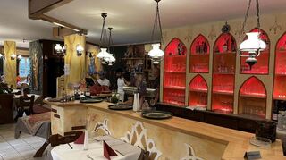 Ein Blick in das „Bustan“ ist ein bisschen wie ein Blick nach 1001 Nacht.