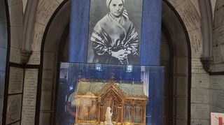 Der Schrein für die Heilige Bernadette in Lourdes.