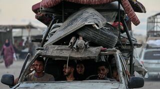 Palästinenser fliehen aus dem Norden des Gazastreifens (Archivbild)