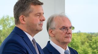 Ministerpräsident Reiner Haseloff scheidet 2026 aus dem Amt, ihm soll Sven Schulze nachfolgen. (Archivbild)