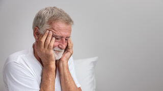 <p>ChatGPT:Ein hoher Zuckerkonsum schadet nicht nur der körperlichen Gesundheit, sondern kann auch die Entstehung von Demenz, Alzheimer und Schlaganfällen begünstigen.<br></p>