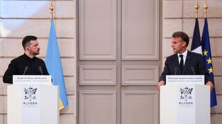 Frankreichs Präsident Macron und sein ukrainischer Kollege Selenskyj hielten eine Pressekonferenz ab.