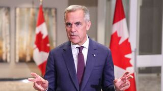 Kanadas Premierminister Mark Carney war als Überraschungsgast auf der Bühne.