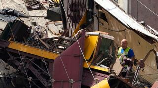 Bei dem schwersten Unglück dieser Art mit Standseilbahnen in Lissabon sind 16 Menschen ums Leben gekommen und 21 zum Teil schwer verletzt worden.