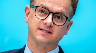 CDU-Generalsekretär Carsten Linnemann sagt, das Kabinett wolle sich demnächst in einer Sitzung ausschließlich mit dem Abbau bürokratischer Hürden beschäftigen. (Archivfoto)