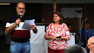 Michael Chrsitill und Martina Irmscher eröffnen die Kerwe.