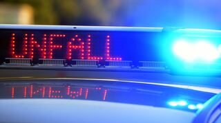Neun Fahrzeuge sind in den schweren Unfall auf der A3 verwickelt (Symbolbild)