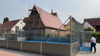 Die alte Scheune in der Beindstraße in Heddesheim ist im Zuge der Schulhofneugestaltung saniert worden.