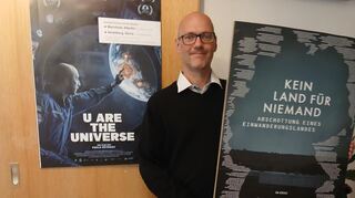 Jörg van Bebber vom Filmverleiher Drop-Out Cinema organisiert eine Filmreihe „Kino gegen rechts“ mit Organisationen, die sich gegem Rechtsextremismus stark machen. Der erste offizielle Film der Reihe wird „Kein Land für Niemand“ Anfang Oktober sein.