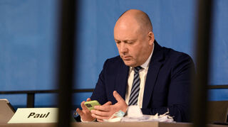 Der ausgeschlossene AfD-Bewerber und Landtagsabgeordnete Joachim Paul bei einem Landesparteitag.