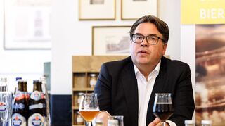 Brauer-Bund-Hauptgeschäftsführer Eichele sieht eine Pfanderhöhung kritisch. (Archivbild)