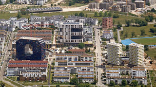 Mannheim-Franklin im Sommer 2025: O, E und H sind deutlich zu erkennen. Jetzt geht‘s auch beim M voran.