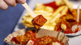 Currywurst mag Lucie Franchon gern.