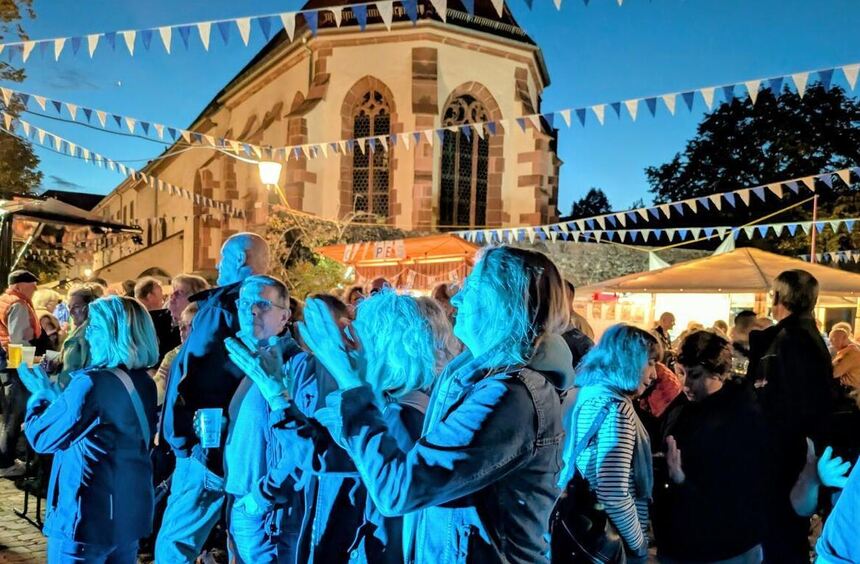 Altstadtfest In Ladenburg Er ffnet Mit Musik Und Guter Laune altstadtfest-in-ladenburg-er-ffnet-mit-musik-und-guter-laune