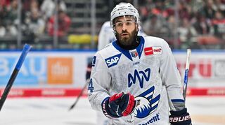 Anthony Greco erzielte beim Erfolg in Augsburg seine ersten beiden DEL-Treffer im Trikot der Adler Mannheim.
