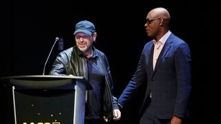 Als besten Dokumentarfilm wählten die Zuschauer «The Road Between Us: The Ultimate Rescue» von Barry Avrich - hier der Regisseur (links) mit Filmfestival-Chef Cameron Bailey.