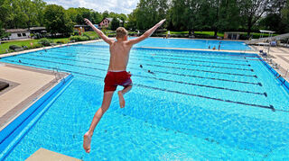 Laut Berechnungen sind 9,4 Millionen Euro erforderlich, damit das Freibad in Ladenburg dauerhaft erhalten bleiben kann.
