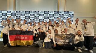 Die Formation Foresight gewann bei der Weltmeisterschaft im englischen Blackpool den ersten Platz.