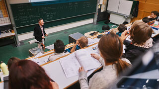 An der Technischen Hochschule studieren im Winter 2025/26 etwa 5.000 Menschen.