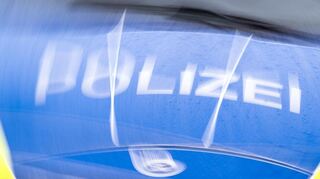 Bei dem Einbruch in ein Firmengelände in Heidelberg haben Unbekannte eine bislang unbekannte Menge Kupfer und Messing gestohlen.