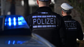 Bei der Kontrolle des Wagens auf der A5 bei Walldorf wurden 12 Kilogramm Cannabis und Kokain gefunden. Der 35-jährige Fahrer wurde verhaftet.