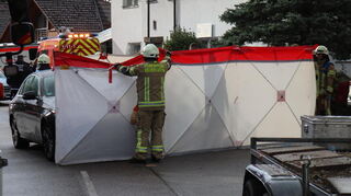 Bei dem Unfall in Heidelberg ist am Dienstagmorgen eine 79-Jährige von einem Taxi erfasst und tödlich verletzt worden.