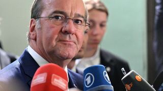 «Unsere Hauptaufgabe ist, schnell Verteidigungsfähigkeit und schnell Vollausstattung herbeizuführen», sagt Verteidigungsminister Pistorius.