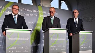 Treffen der ostdeutschen Ministerpräsidenten mit Bundeskanzler Friedrich Merz (CDU)