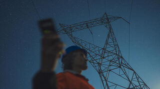 KI kann helfen, komplexe Systeme mit eigener Strom- und Wärmeerzeugung effizient zu regeln.