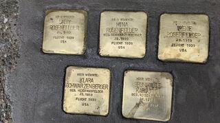 Die jüngsten Stolpersteine in Ladenburg befinden sich seit 27. Oktober 2024 vor der ehemaligen Ladenburger Synagoge in der Hauptstraße 46.