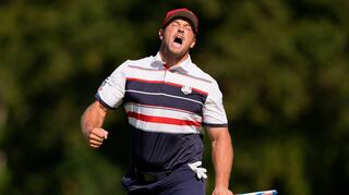 Bryson DeChambeau kam nach einem Fünf-Punkte-Rückstand noch zurück und holte ein Unentschieden.