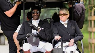 Snoop Dogg und die US-amerikanische Fernsehmoderatorin Martha Stewart erhielten einen Emmy.