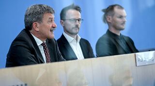 Experten sehen bisher keinen dringenden Korrekturbedarf bei der Cannabis-Legalisierung.