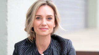 Unternehmerin Karlotta Gründobler will eine Halle bauen. Stattdessen ist sie an einem „Schmerzpunkt“ angekommen.
