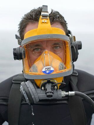 Der Meeresbiologe Mauricio Hoyos wurde 40 Meter unter Wasser von einem vier Meter langen Hai angegriffen.