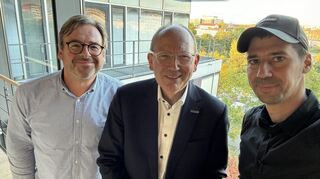 Im Gespräch mit Mannheims Oberbürgermeister Christian Specht (M.): Timo Schmidhuber (l.) und Florian Karlein.
