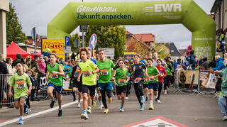 Auch Jugendliche nutzen den Stadtlauf in Bürstadt, um Wettkampferfahrung zu sammeln.