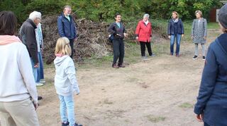 Life-Coach Anja Zingraff hatte in der Woche des Sehens zu einem Augenspaziergang rund um den Anglersee eingeladen.