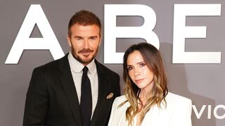 Früher hätten die Leute gedacht, es sei okay, eine Frau wegen ihres Gewichts zu kritisieren, sagt David Beckham in der Serie.
