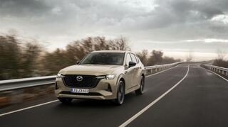 Der Mazda CX-60 ist trotz seiner Größe handlich und ein sehr angenehmer Reisewagen.