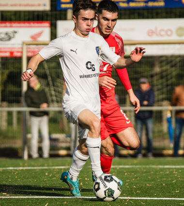 Claus Kilian (l.) traf zum zwischenzeitlichen 2:0 für die FSG.