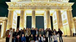 Das Brandenburger Tor war eine der Sehenswürdigkeiten, die die Brass Band Biblis in Berlin besuchten.