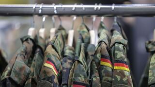 Vor allem Pläne für ein Losverfahren bei der Auswahl von Wehrdienstleistenden stoßen in der SPD auf Widerstand. (Archivbild)